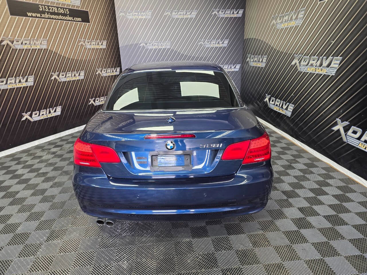 Used 2013 BMW 328i Convertible RWD image 14