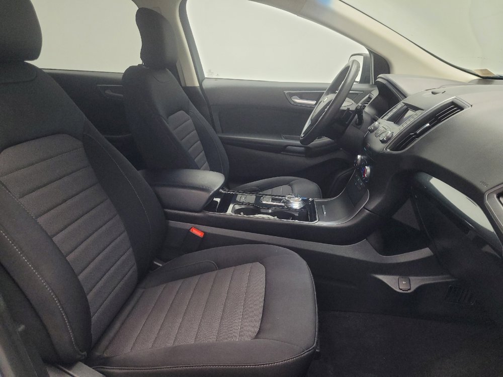 Used 2019 Ford Edge SE AWD/4WD image 21