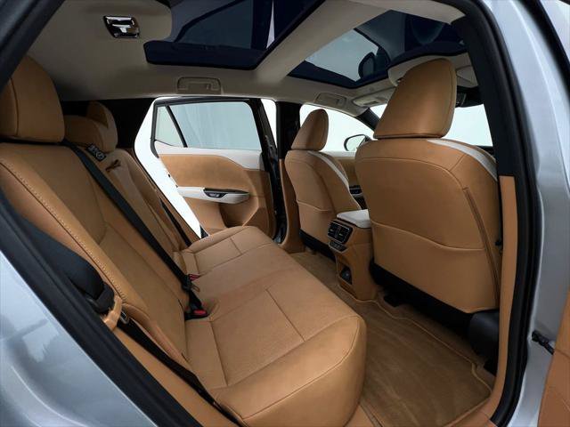 Certified 2026 Lexus RZ 450e AWD w/ Technology Package image 15