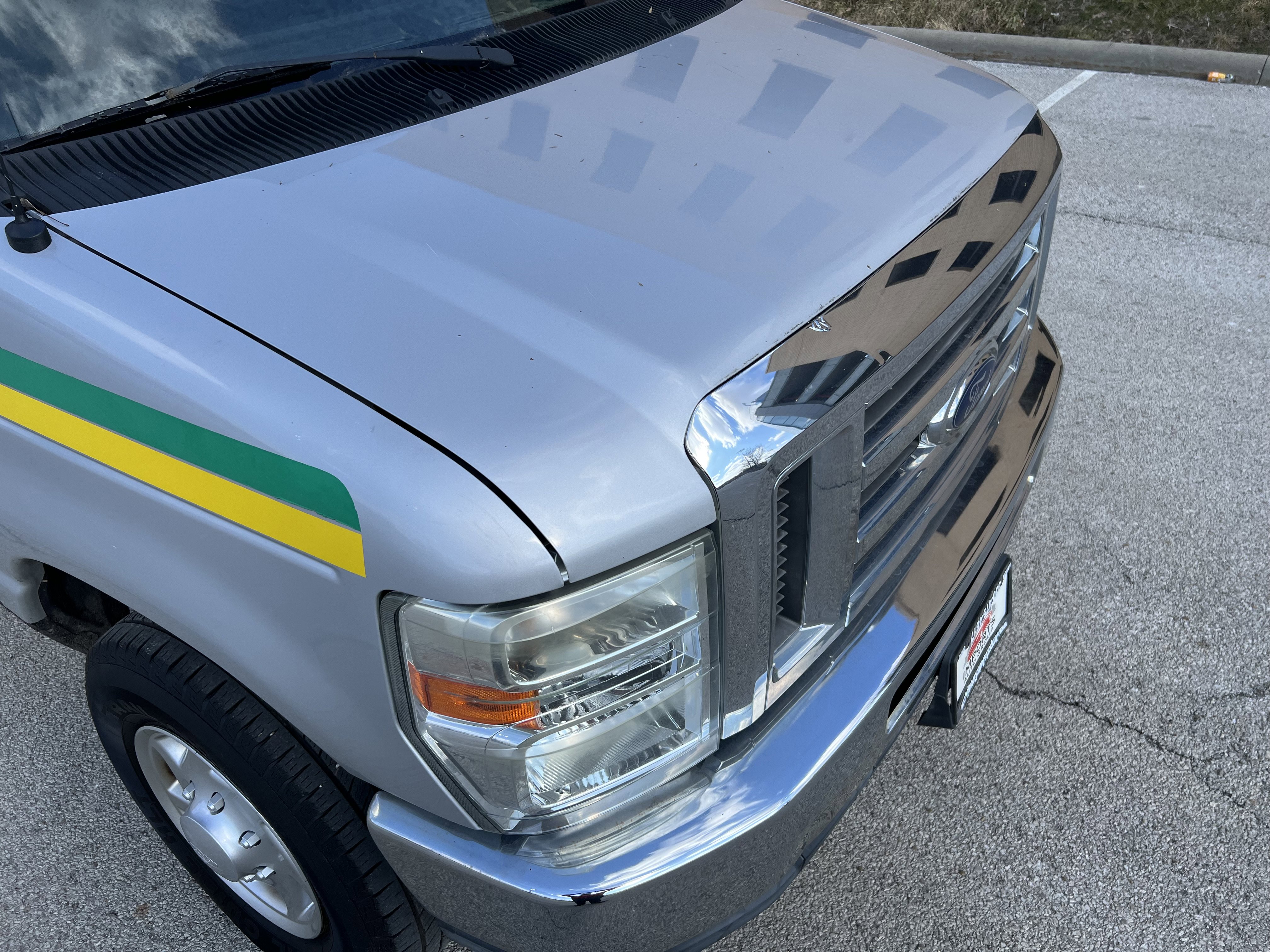 Used 2011 Ford E-250 and Econoline 250 Extended w/ Commercial Cargo Van Pkg image 25