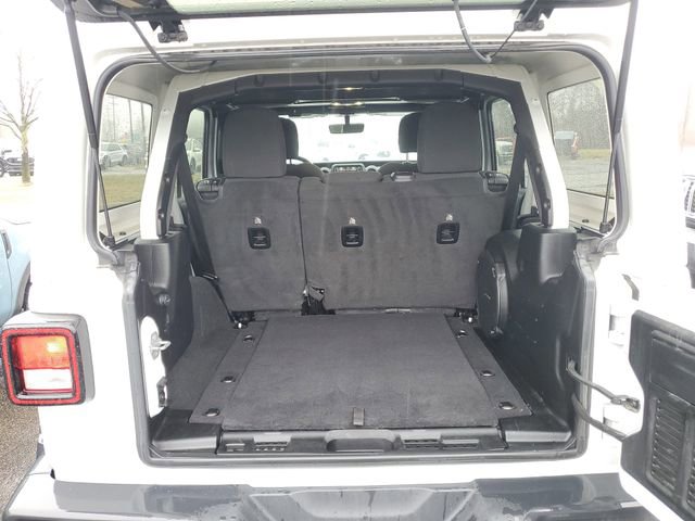 Used 2021 Jeep Wrangler Unlimited Sahara w/ Uconnect 4C Nav & Sound Group image 27
