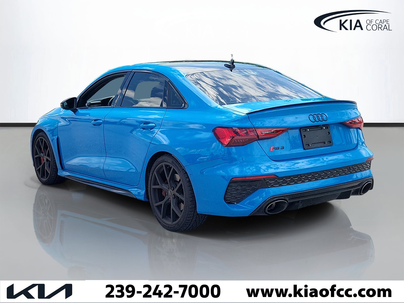 Used 2023 Audi RS 3 AWD/4WD image 4