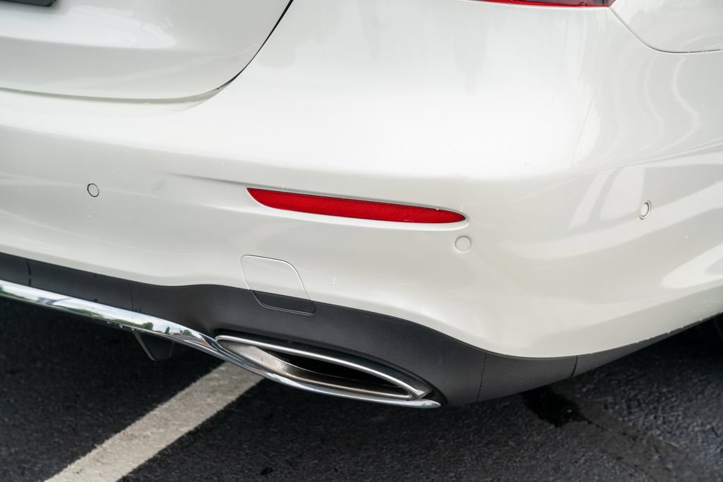 Used 2021 Mercedes-Benz E 350 Sedan image 15