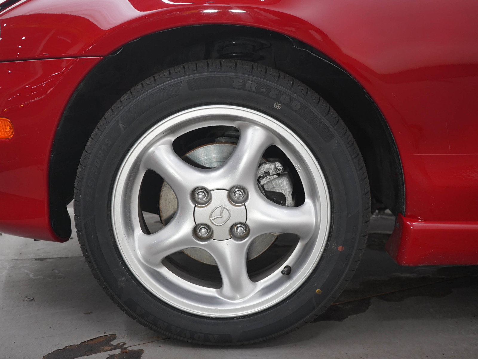 Used 2002 MAZDA MX-5 Miata SE RWD image 19