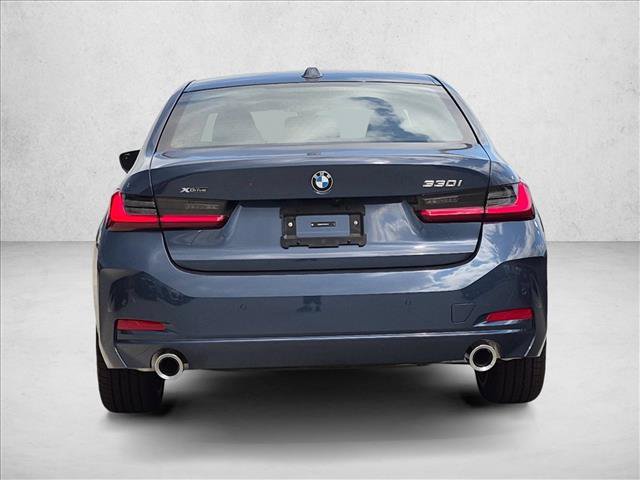 New 2026 BMW 330i xDrive Sedan w/ Premium Package AWD/4WD image 8