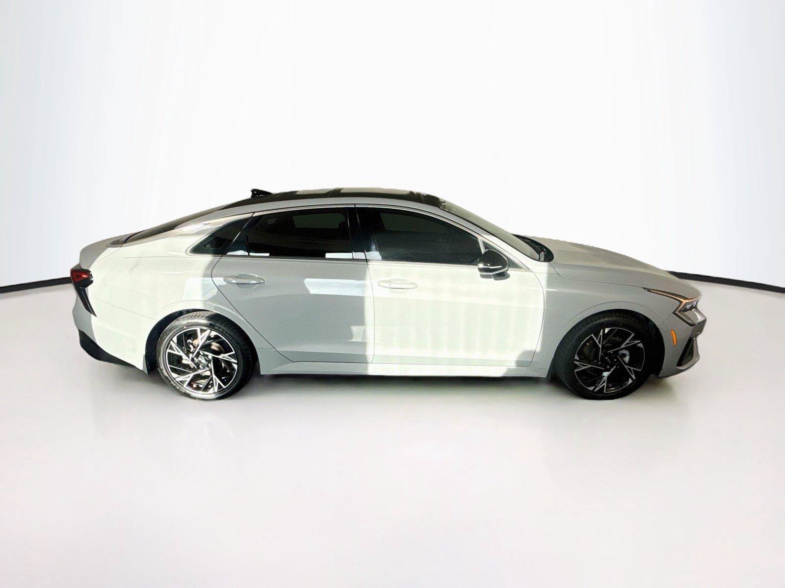 Used 2025 Kia K5 GT-Line w/ GT-Line Premium Package FWD image 6