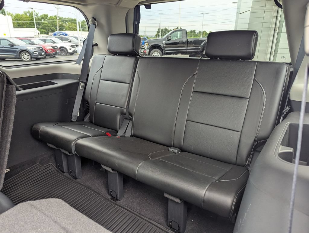 Used 2015 Nissan Armada Platinum w/ 2nd Row Captain Seat Package AWD/4WD image 26