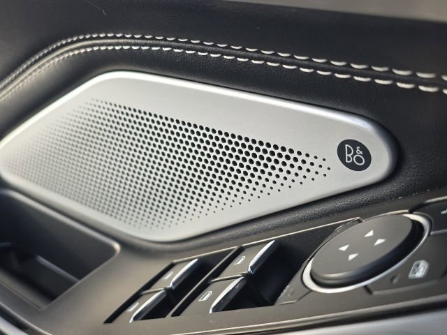 Used 2023 Ford Explorer ST w/ Equipment Group 401A AWD/4WD image 30