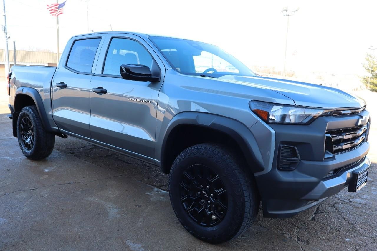 Used 2024 Chevrolet Colorado Trail Boss w/ Advanced Trailering Package image 8