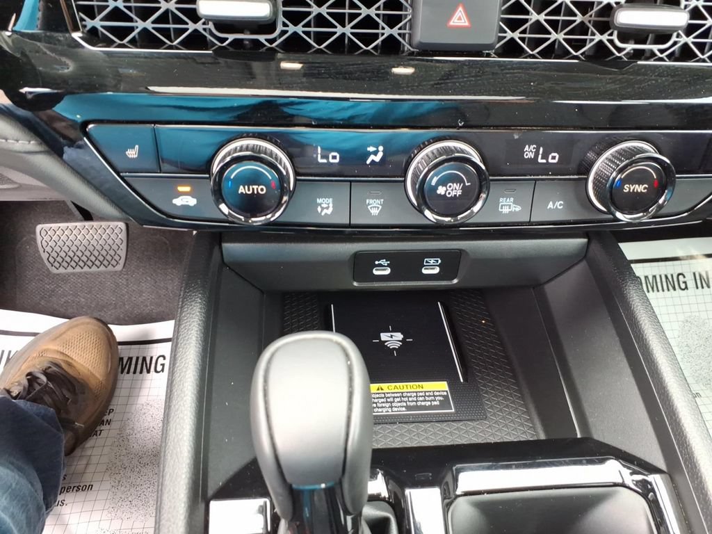 Used 2025 Honda Accord EX-L image 14