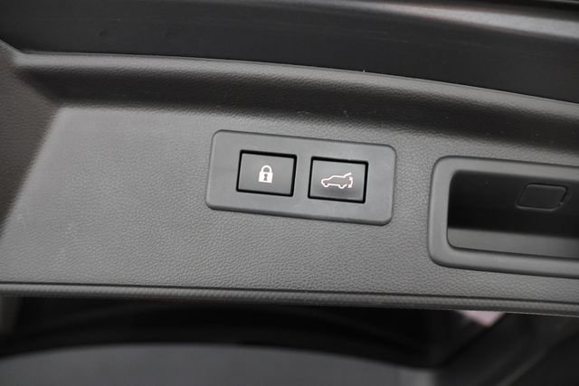 Used 2020 Subaru Forester Premium AWD/4WD image 13