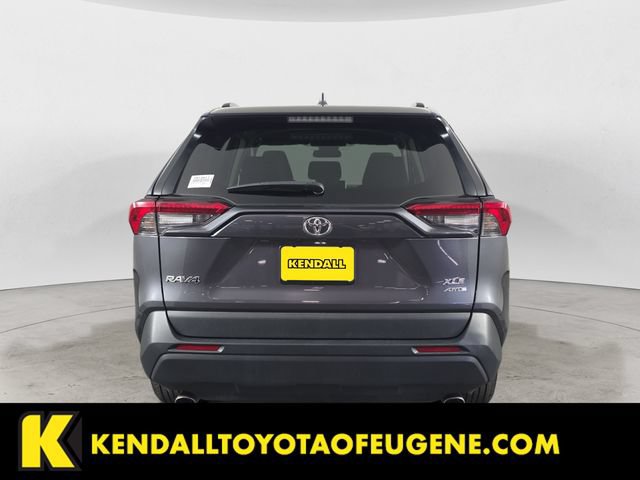 Used 2024 Toyota RAV4 XLE AWD/4WD image 6