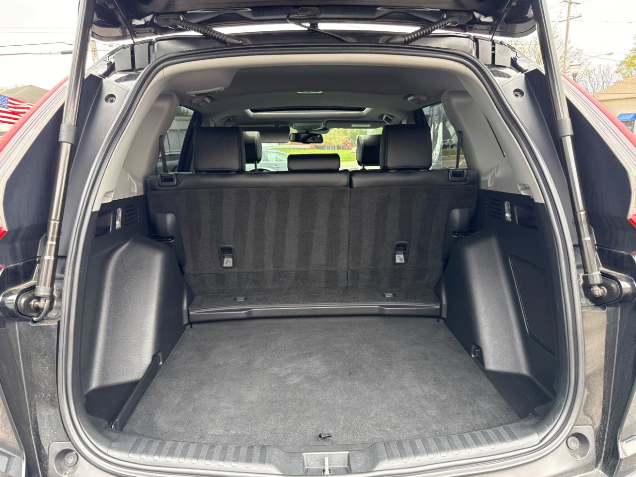 Used 2018 Honda CR-V Touring image 10