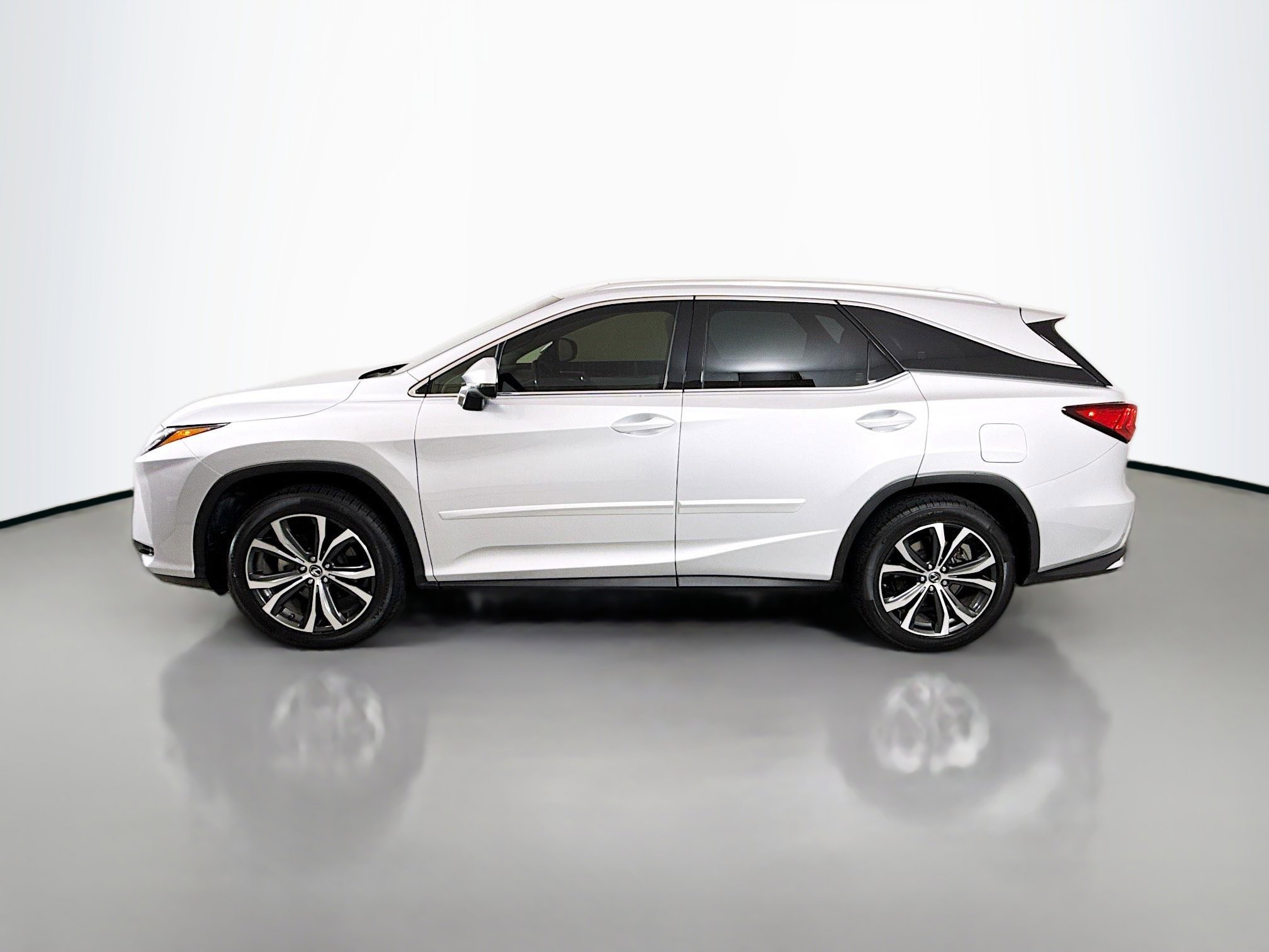 Used 2019 Lexus RX 350L AWD image 4