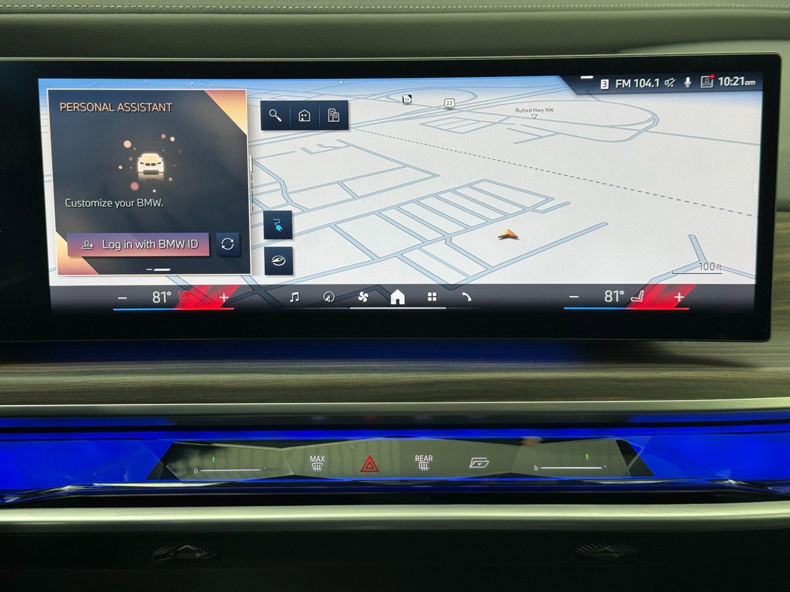 Used 2023 BMW i7 xDrive60 image 26