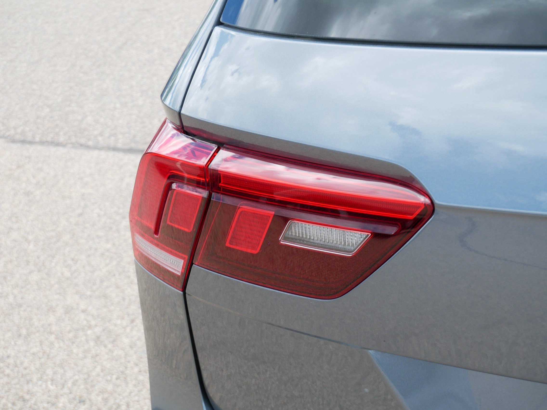 Certified 2023 Volkswagen Tiguan S FWD image 17