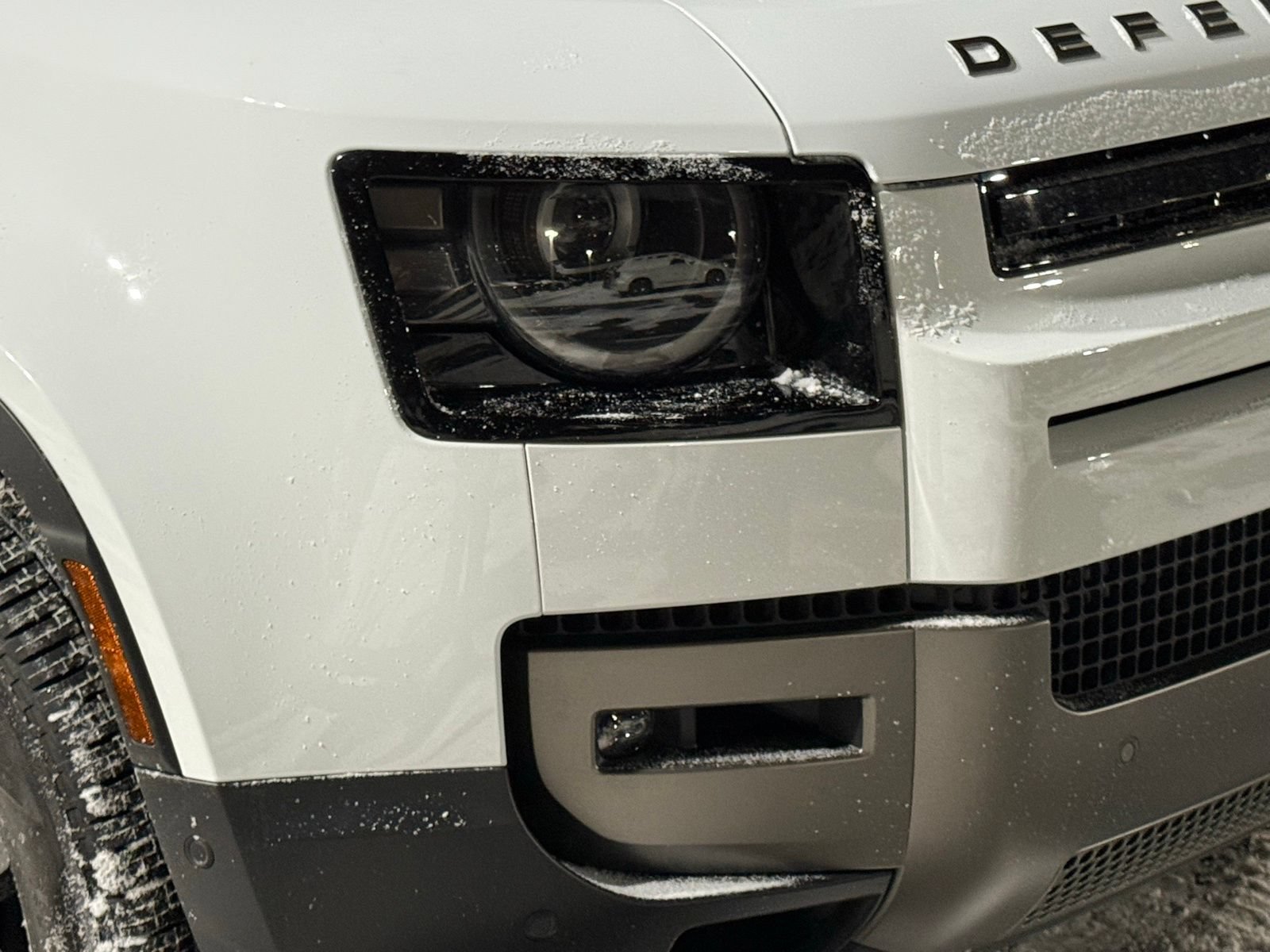 New 2026 Land Rover Defender 110 S AWD/4WD image 11