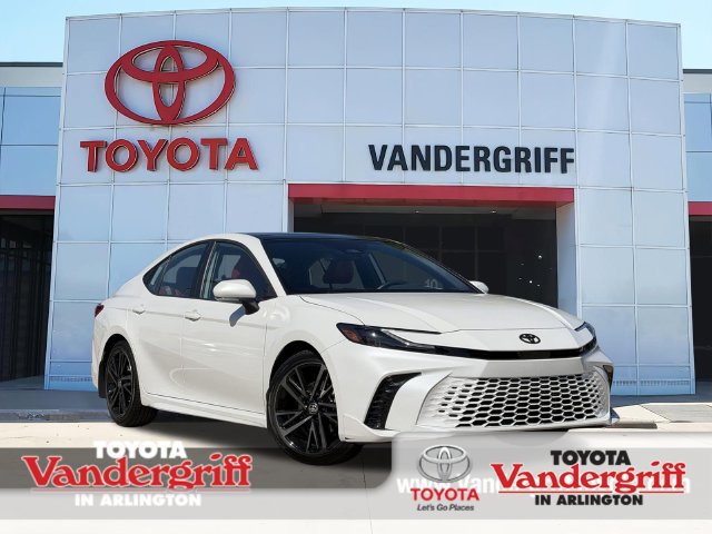 Used 2026 Toyota Camry XSE FWD image 1