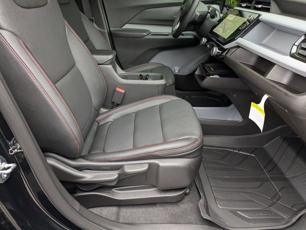 New 2027 Chevrolet Bolt RS FWD image 38