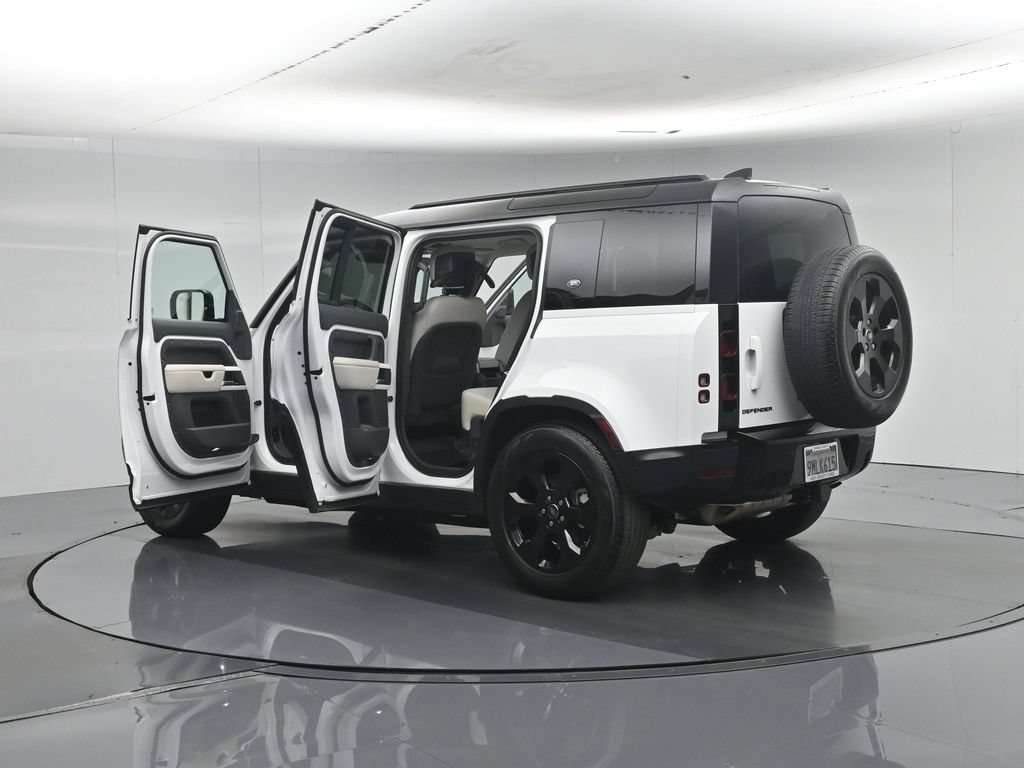 Used 2024 Land Rover Defender 110 S AWD/4WD image 5