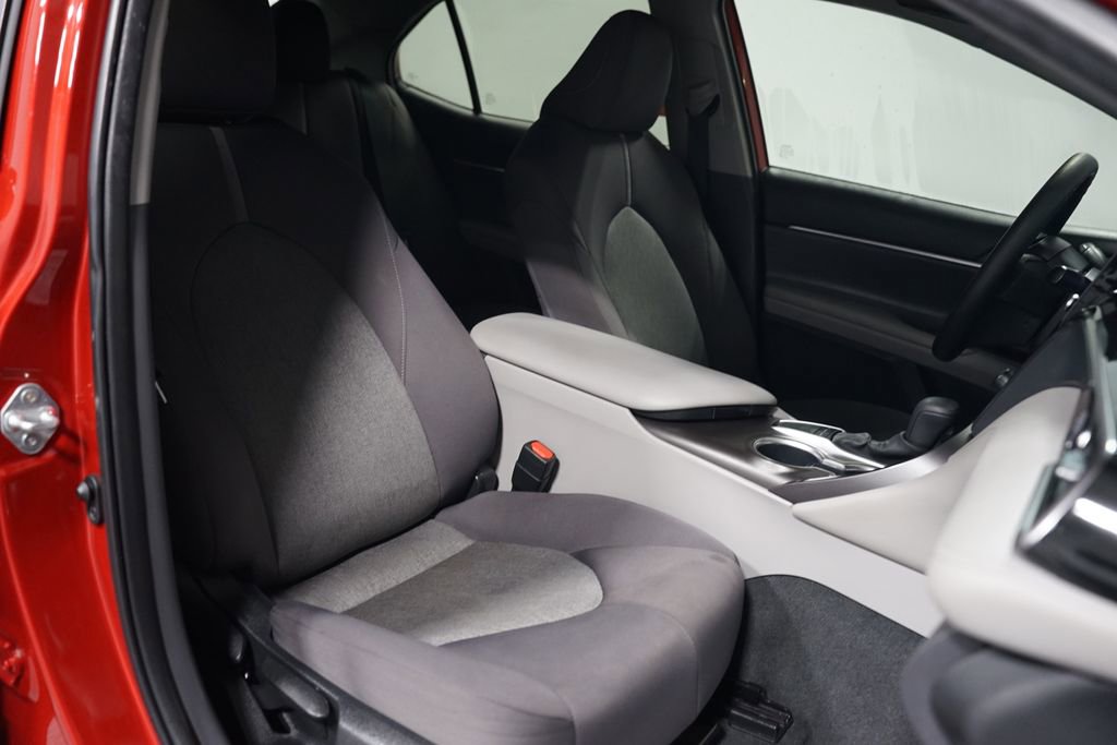 Used 2023 Toyota Camry LE image 25