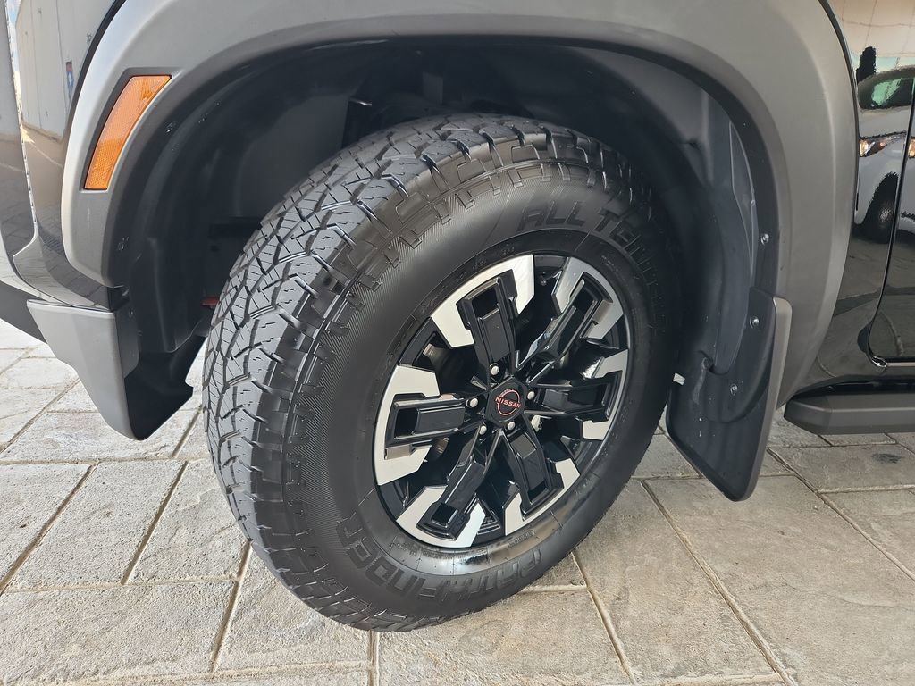 Certified 2022 Nissan Frontier Pro-X RWD image 31