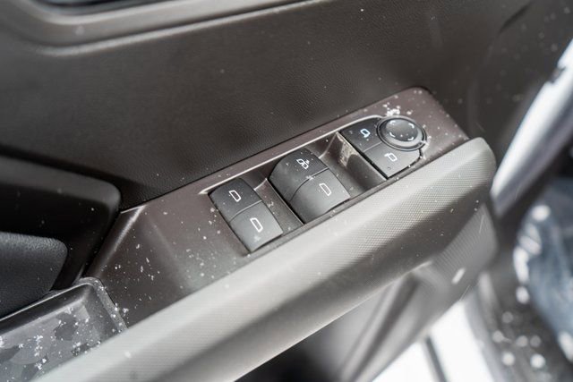 Used 2025 GMC Canyon Elevation image 18