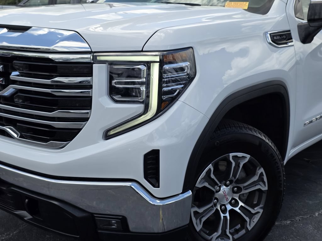 Used 2026 GMC Sierra 1500 SLT AWD/4WD image 10