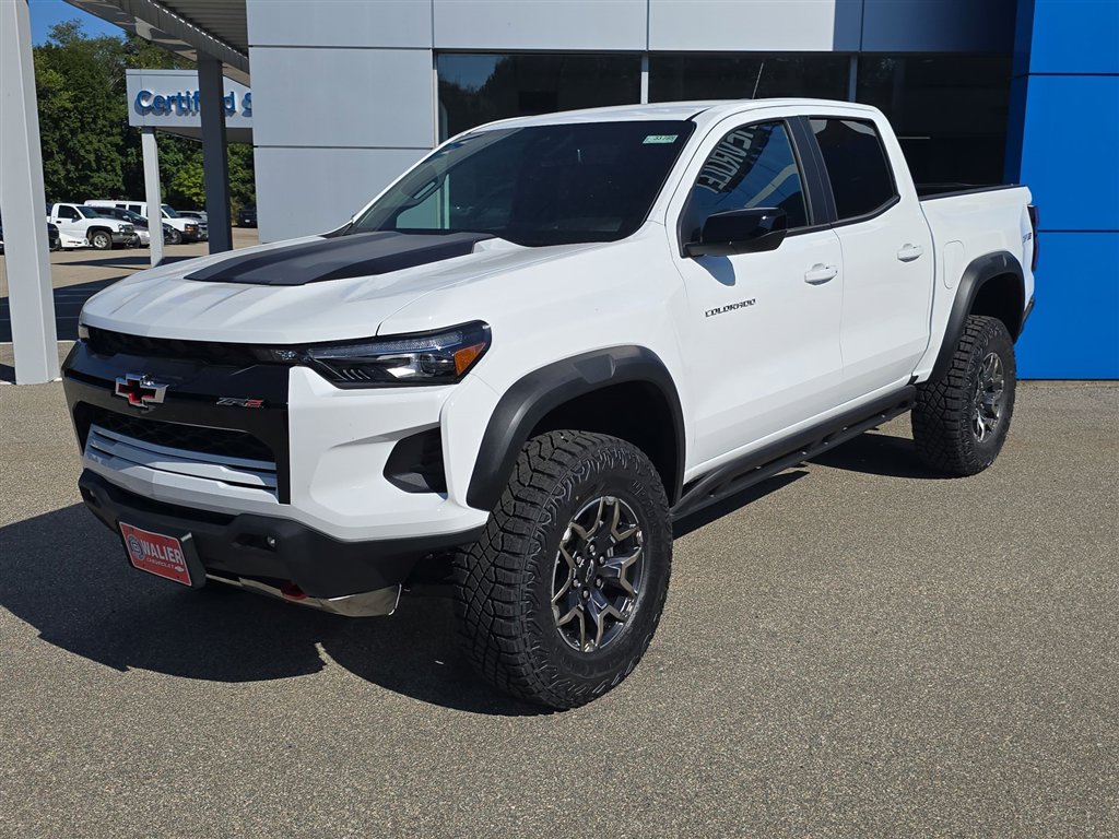 New 2026 Chevrolet Colorado ZR2 image 1
