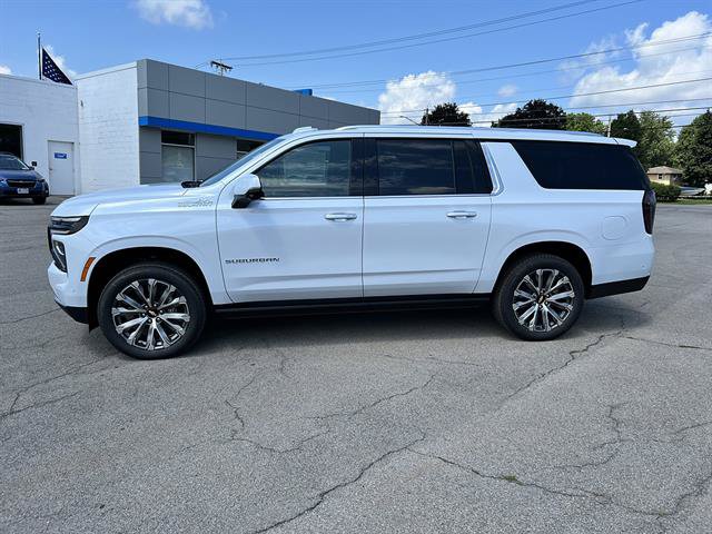 New 2026 Chevrolet Suburban High Country AWD/4WD image 2