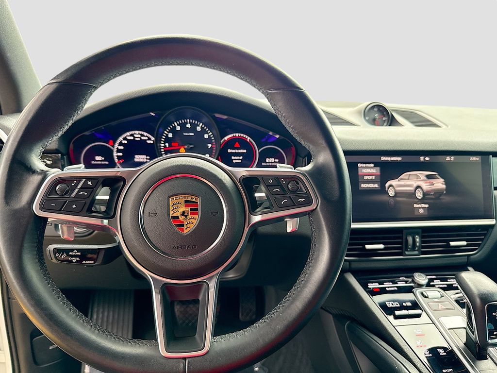 Certified 2021 Porsche Cayenne AWD/4WD image 22