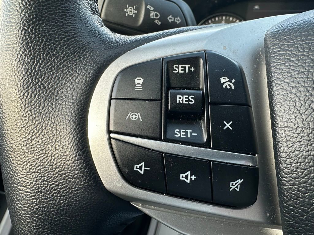 Used 2022 Ford Explorer Limited image 35