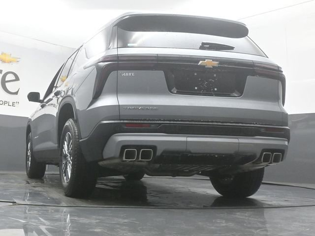 New 2026 Chevrolet Traverse LT w/ Driver Confidence Package FWD image 33