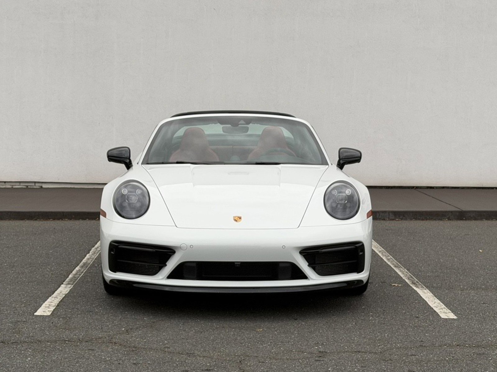 Used 2022 Porsche 911 Targa 4 GTS image 2