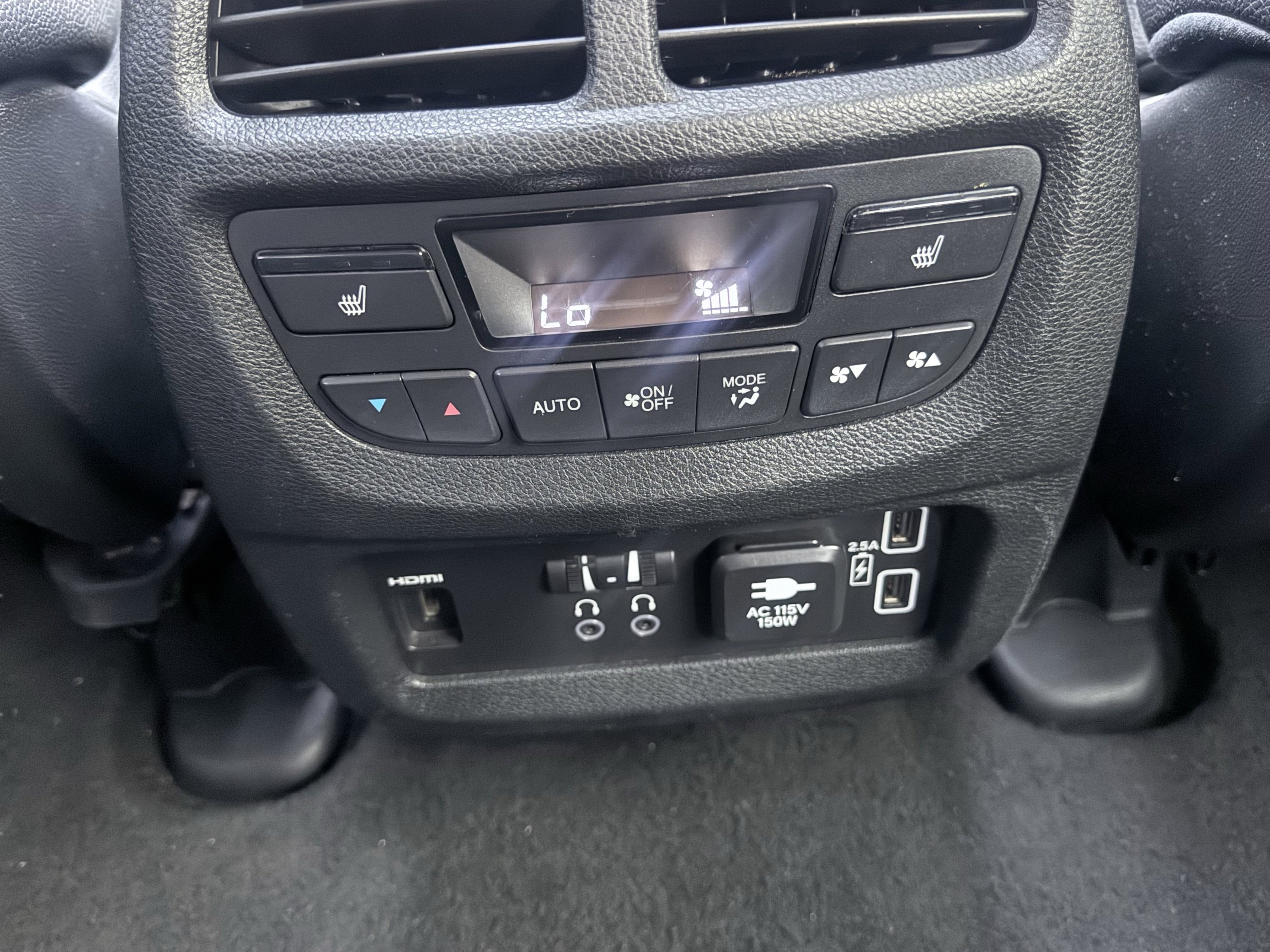 Used 2022 Honda Pilot Touring image 63