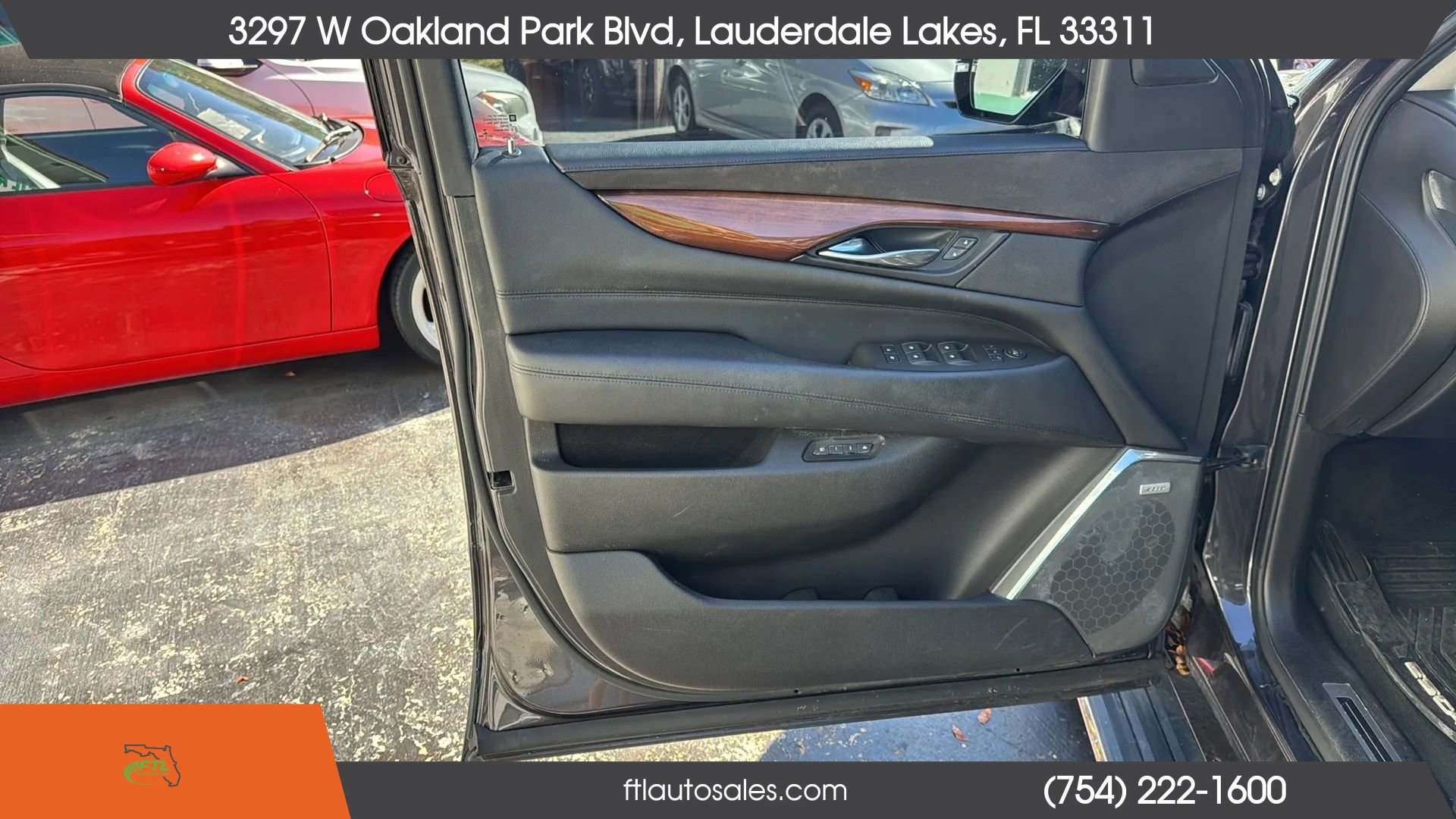 Used 2015 Cadillac Escalade Premium RWD image 18