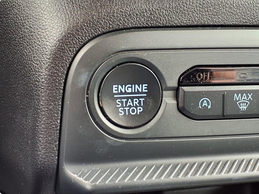 Used 2025 Ford Bronco Sport Outer Banks w/ Outer Banks Tech Package+ AWD/4WD image 17
