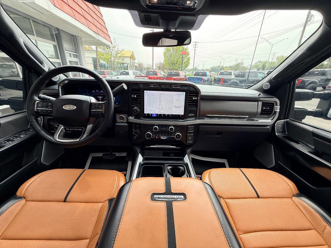 Used 2024 Ford F450 Platinum w/ FX4 Off-Road Package image 39