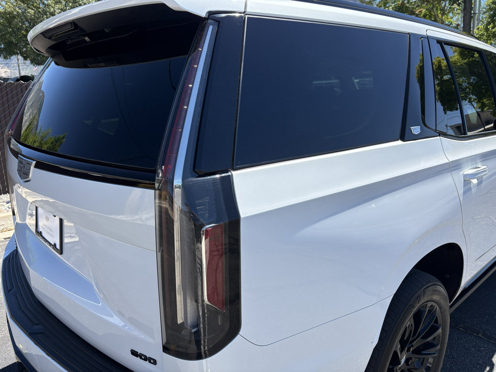 Used 2023 Cadillac Escalade Sport Platinum w/ LPO, ONYX Package AWD/4WD image 6