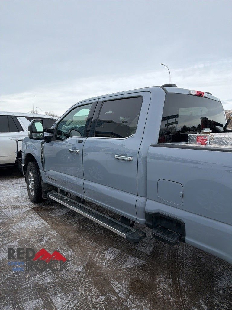 Used 2025 Ford F350 Lariat w/ Chrome Package image 18