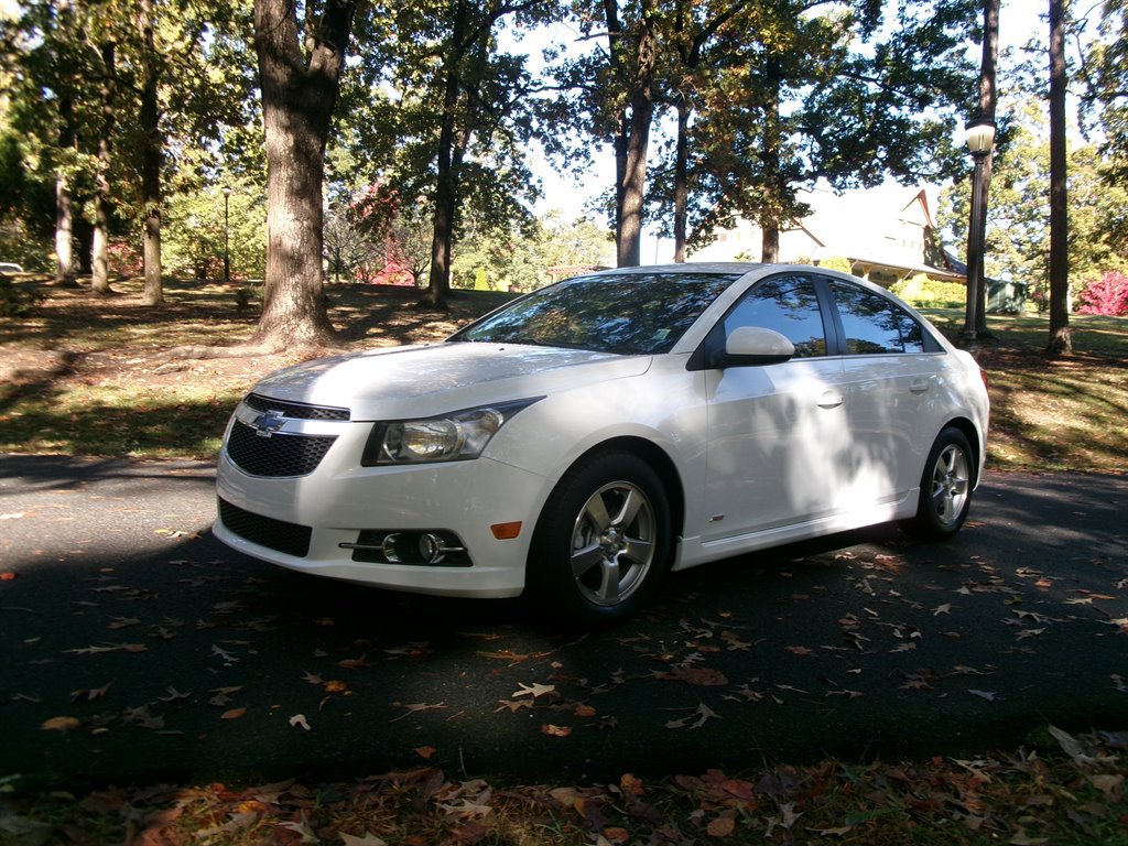 Used 2014 Chevrolet Cruze LT w/ Enhanced Safety Package