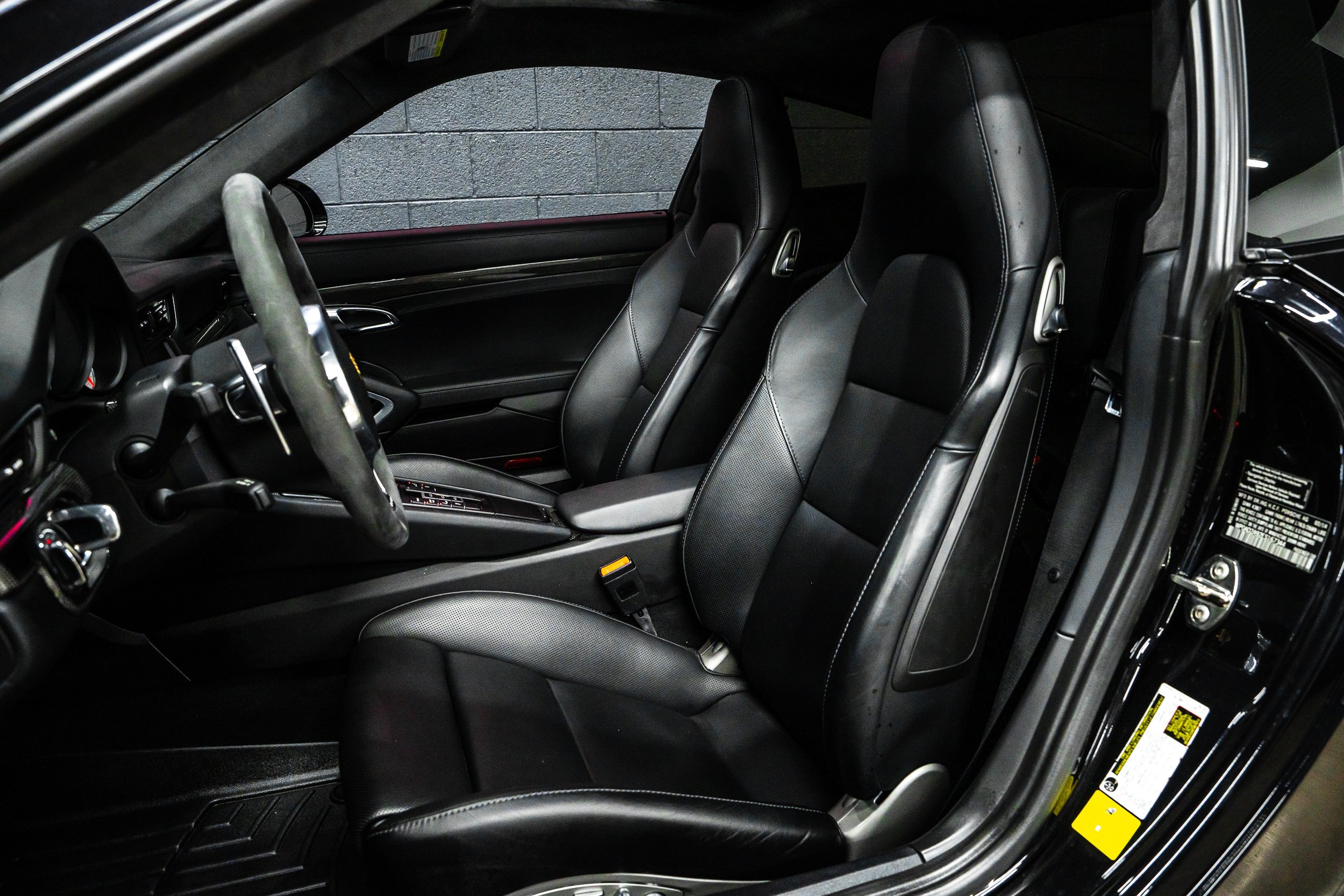 Used 2014 Porsche 911 Turbo S AWD/4WD image 6