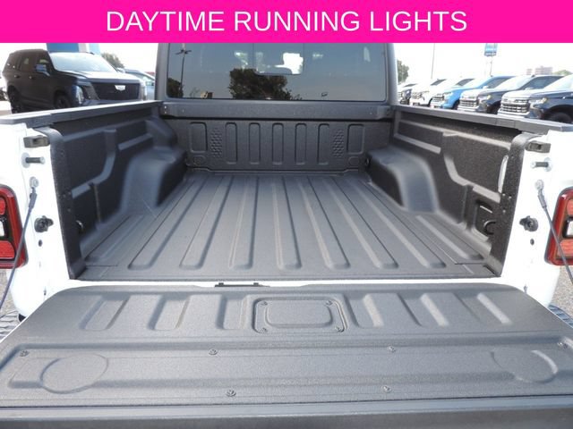 Used 2024 Jeep Gladiator Rubicon w/ Safety Group AWD/4WD image 14