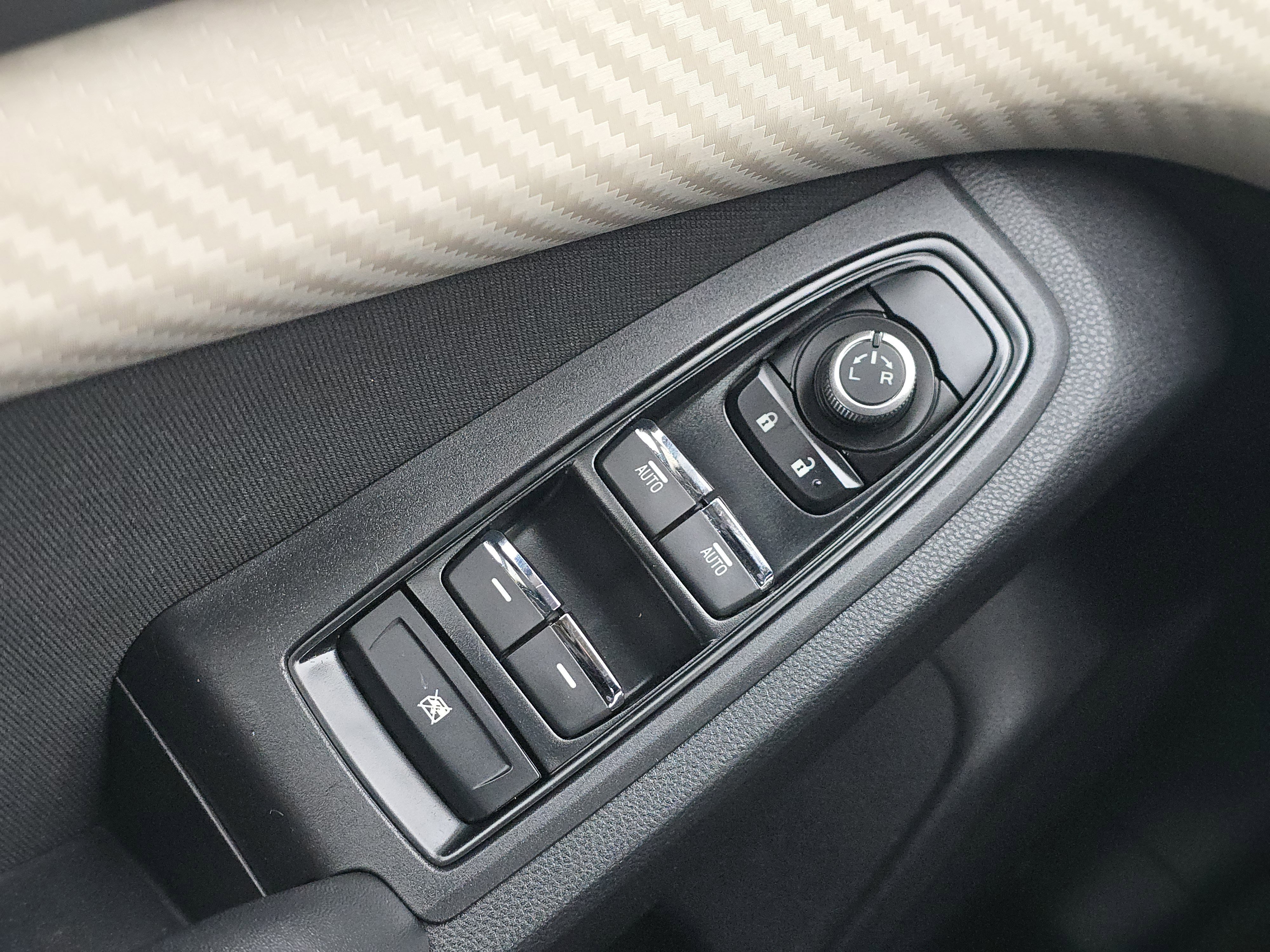 Used 2021 Subaru Ascent Premium w/ Sport Package image 25