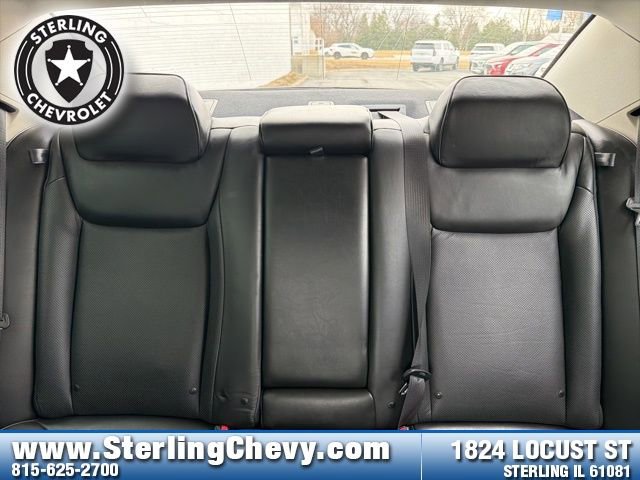 Used 2019 Chrysler 300 Limited image 14