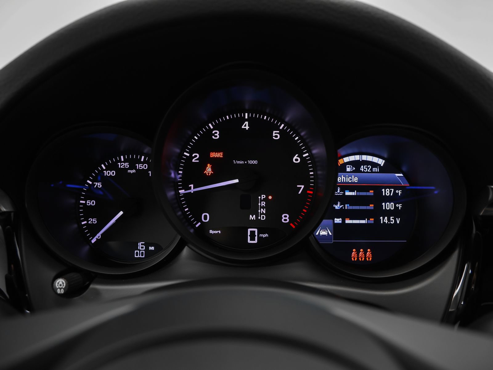 New 2026 Porsche Macan AWD/4WD image 27