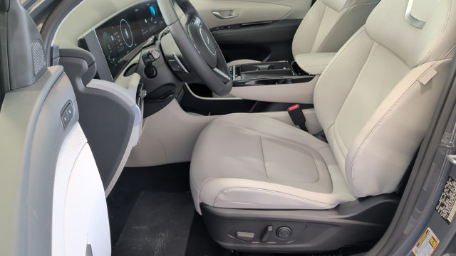 New 2026 Hyundai Tucson Limited AWD/4WD image 9