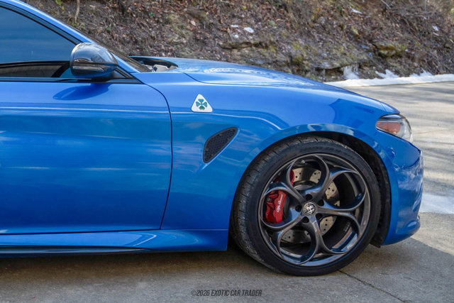 Used 2020 Alfa Romeo Giulia Quadrifoglio w/ Nero Edizione image 11