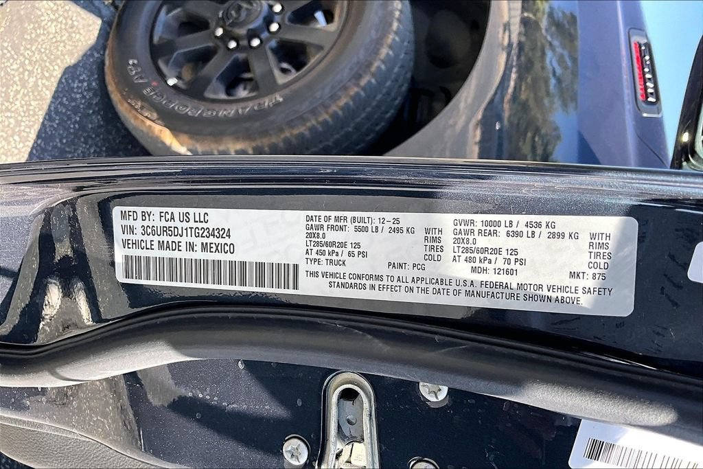 Certified 2026 RAM 2500 Big Horn AWD/4WD image 30