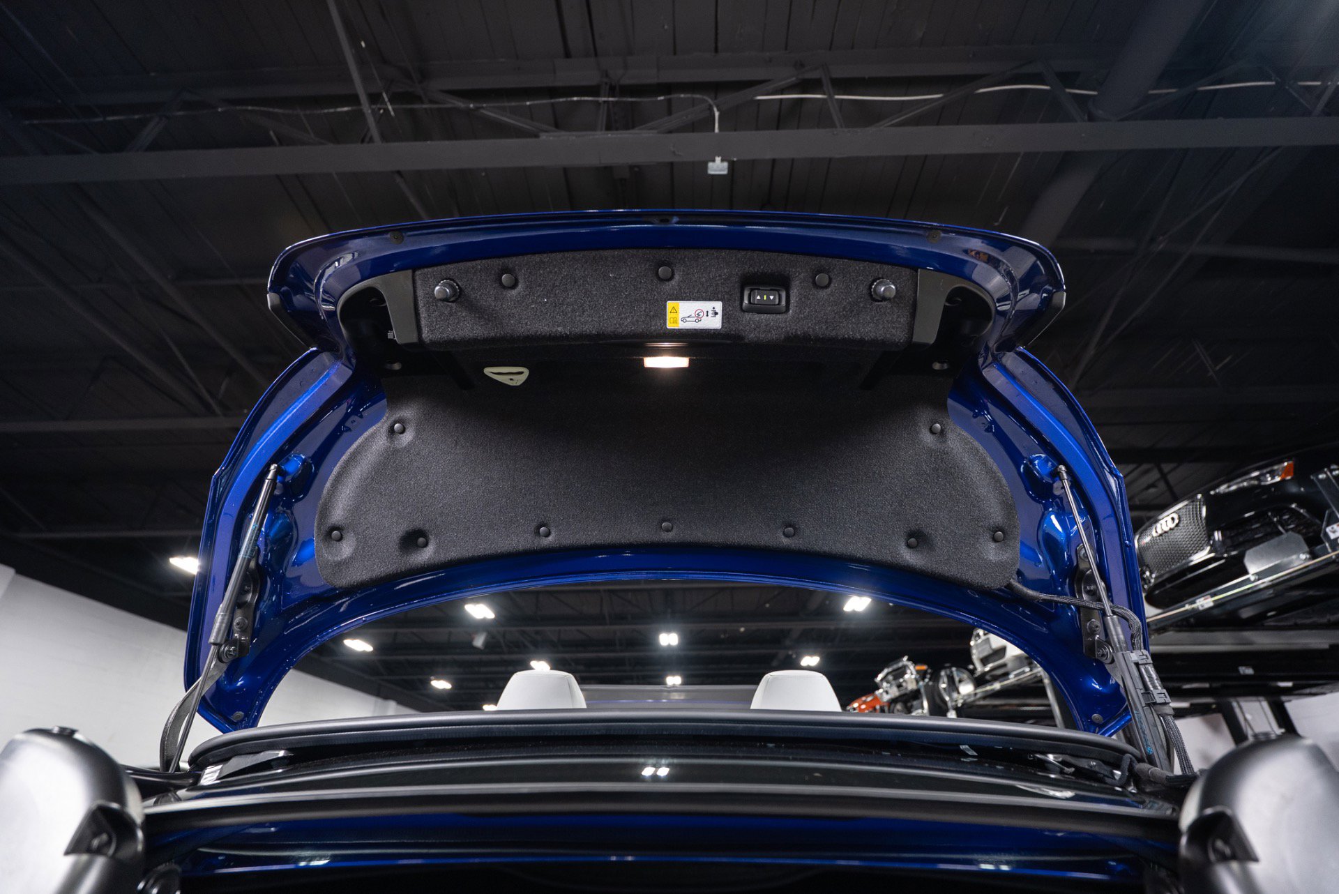 Used 2020 BMW M4 Convertible w/ Executive Package image 36